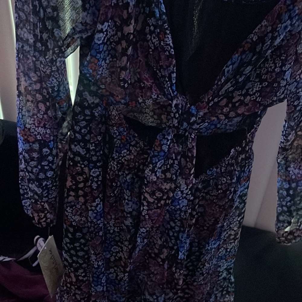 FLOWER DRESS - Picture 5 of 5